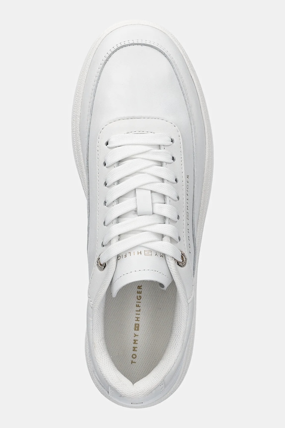 Kožené sneakers boty Tommy Hilfiger MODERN COURT SNEAKER LTHR bílá FW0FW08800