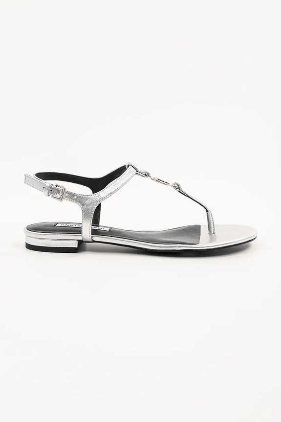 Δερμάτινα σανδάλια Karl Lagerfeld ALISSO φλατ ασημί KL82515.0SL