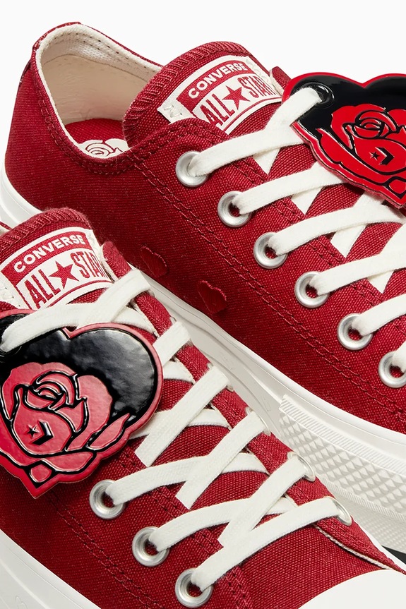 Tenisky Converse Chuck Taylor All Star Lift Valentine's Day A13653C červená