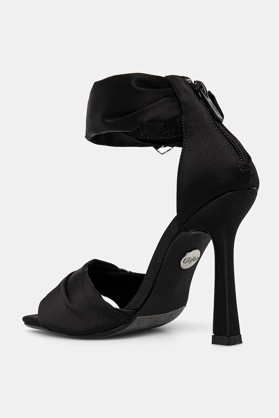 Παπούτσια Πέδιλα Buffalo Fairy Chic Heart 1291618.BLK μαύρο