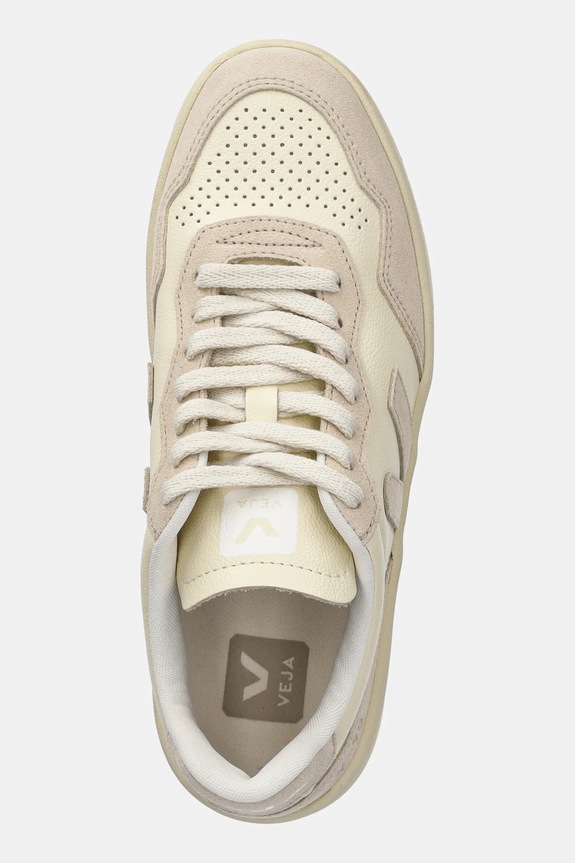 Veja sneakersy skórzane V-90 beżowy VD2003892A