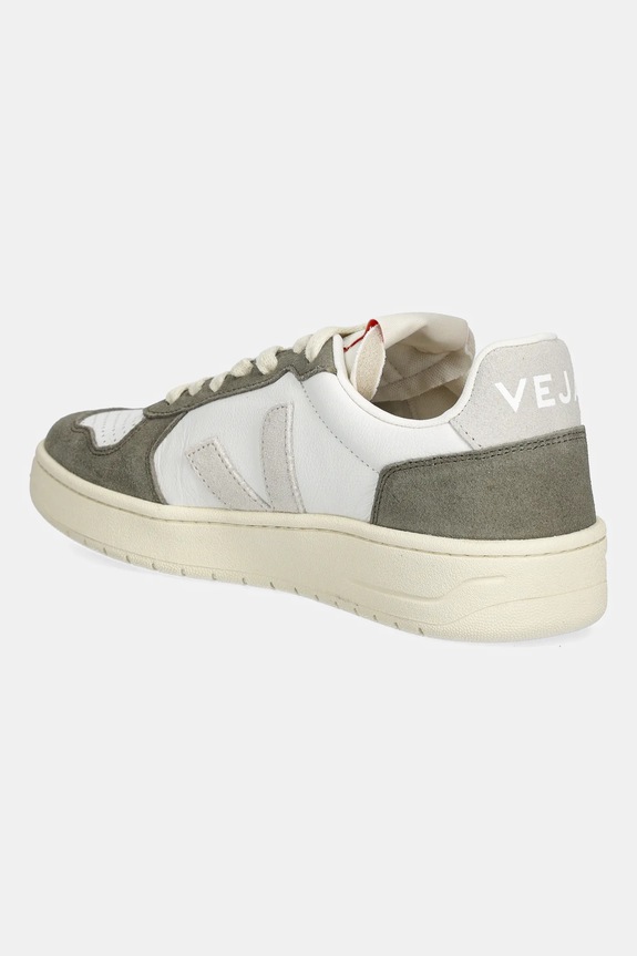Scarpe Veja sneakers in pelle V-82 VE3320757A grigio