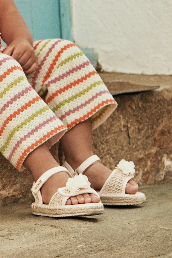 Mayoral espadryle dziecięce syntetyczny beżowy 41648.47C.Baby.PPYA