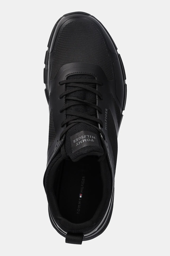 Tommy Hilfiger sportcipő MODERN COMFORT RUN MIX fekete FM0FM05471