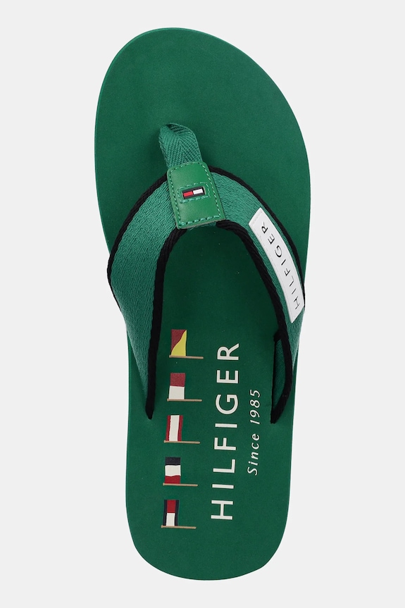 Šľapky Tommy Hilfiger PATCH HILFIGER BEACH SANDAL zelená FM0FM05435