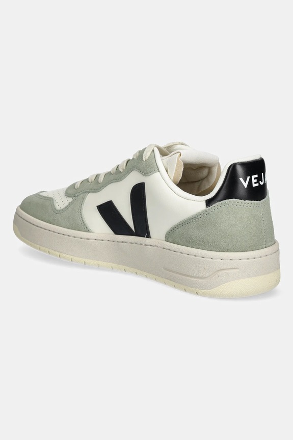 Shoes Veja leather sneakers VI0220500B V-10 LEATHER VI0220500B green