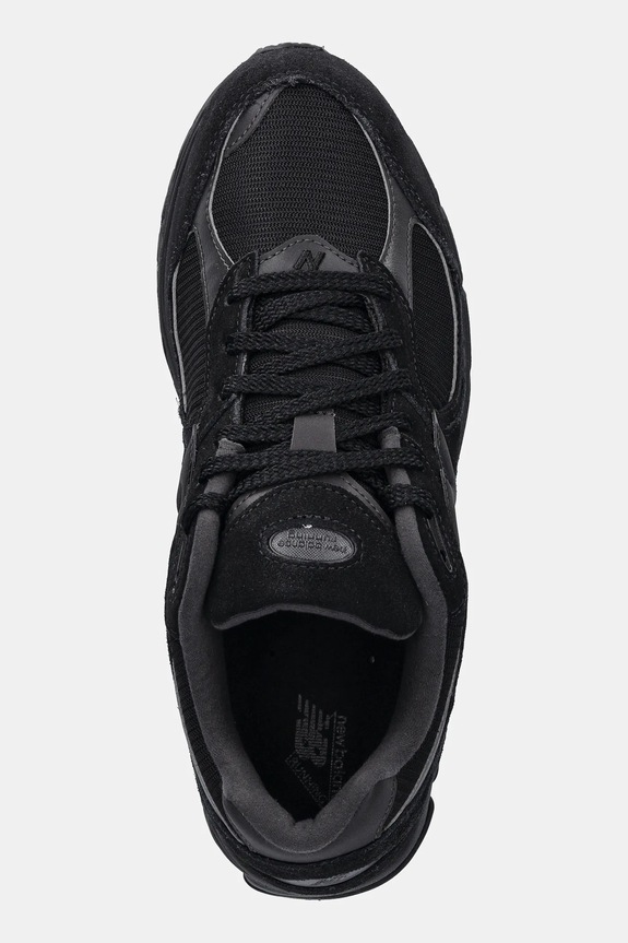 New Balance 2002R Triple Black Suede black U2002RBL