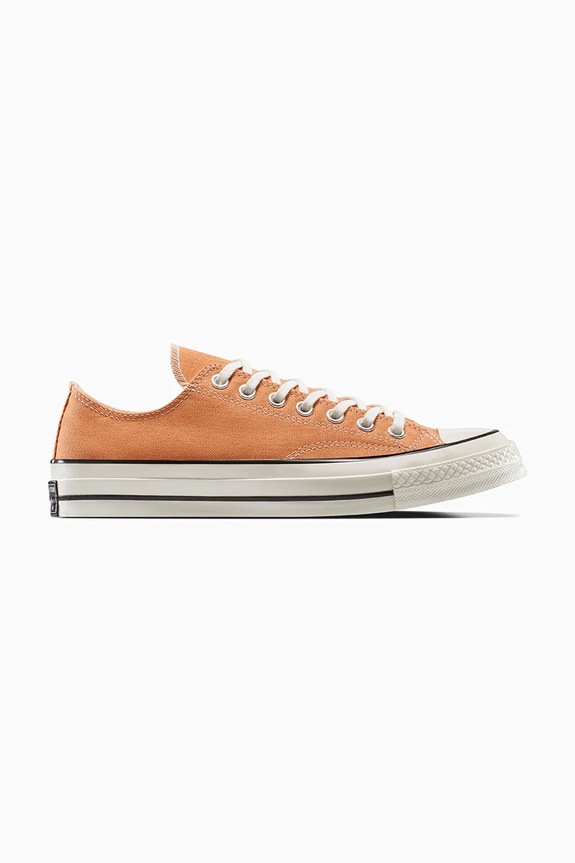 Converse plimsolls Chuck 70 textile orange A11752C