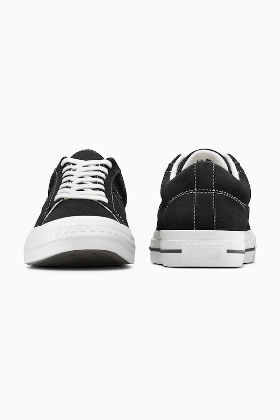 Shoes Converse suede trainers One Star 95 A14711C black