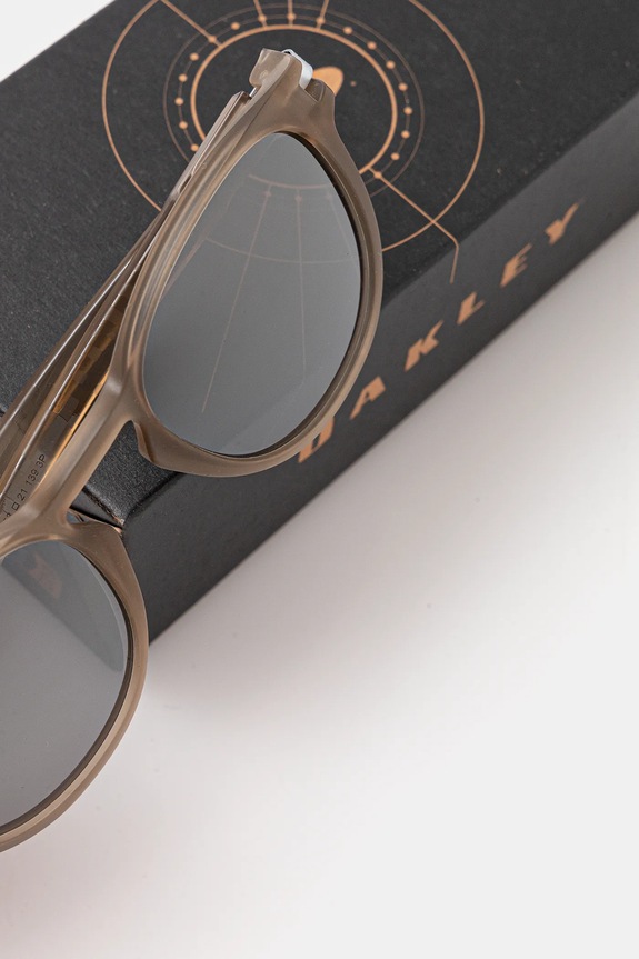 Αξεσουάρ Γυαλιά Oakley OO9265.6853 καφέ