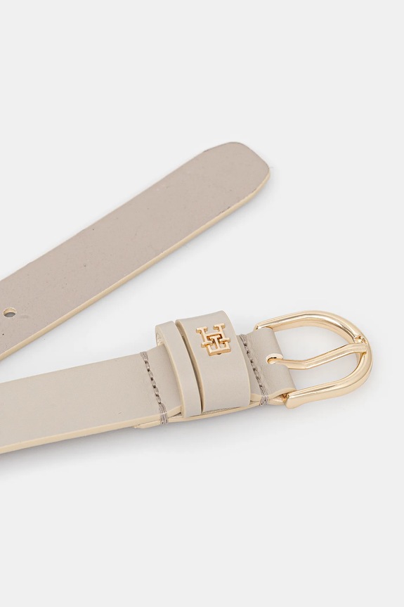 Kožni remen Tommy Hilfiger AW0AW16836 bež SS26