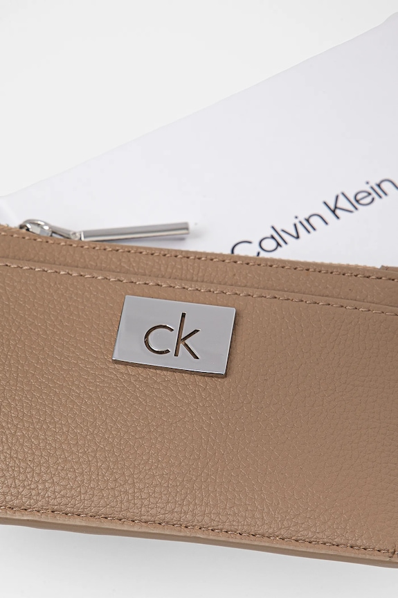 Портмоне Calvin Klein бежов K60K612837