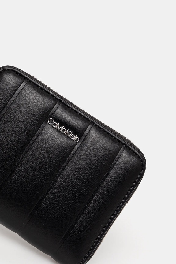 Calvin Klein pénztárca fekete K60K613066