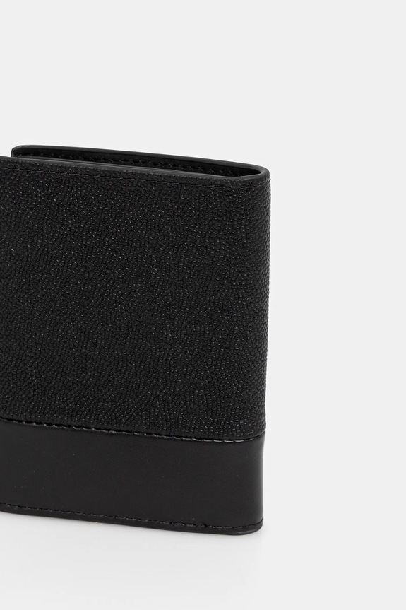 Δερμάτινο πορτοφόλι Calvin Klein K50K512679 μαύρο SS25