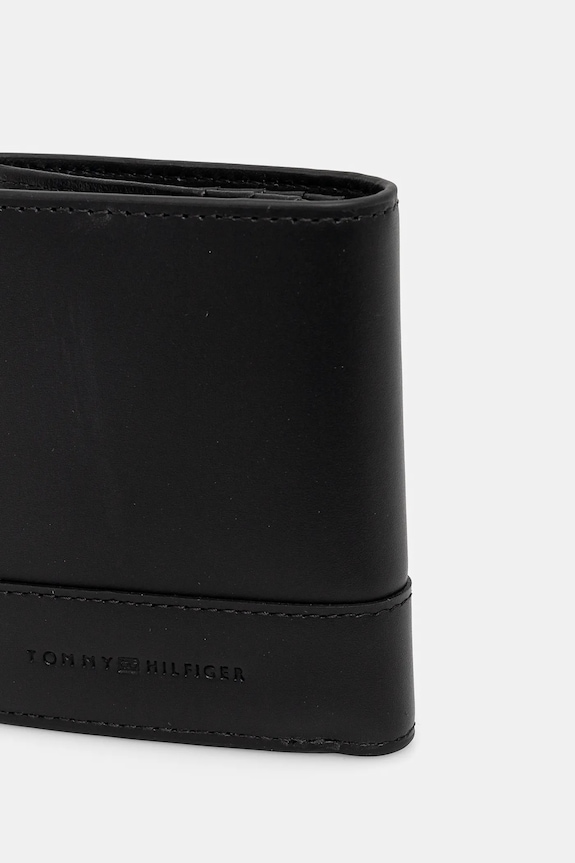 Kožená peněženka Tommy Hilfiger AM0AM13247 černá SS25