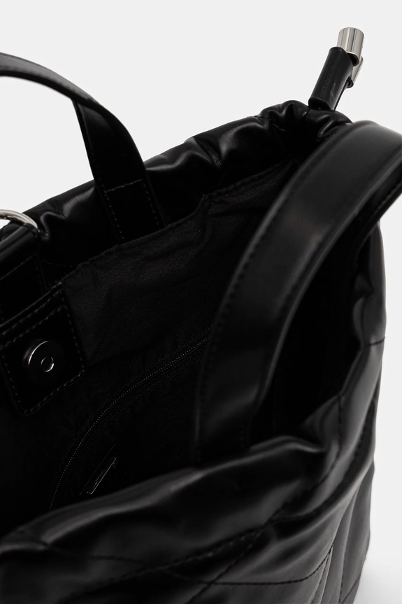 Ruksak Guess V5RZ06.WGRJ0 čierna
