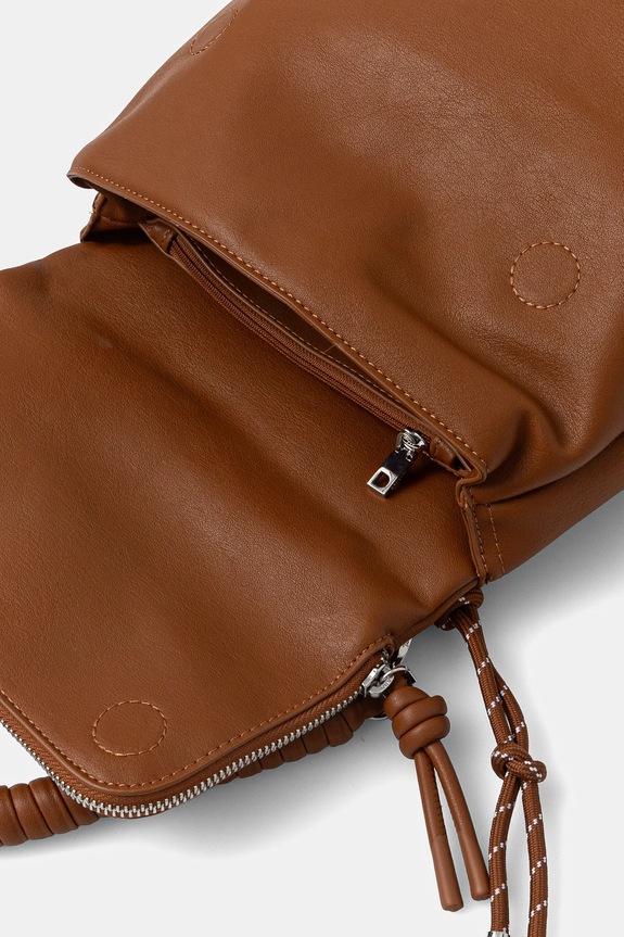 Desigual zaino HALF HAMPTON CAMEL marrone 25SAKP33