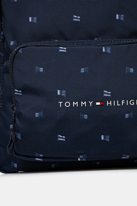 Batoh Tommy Hilfiger námořnická modř AU0AU01945.PPYA
