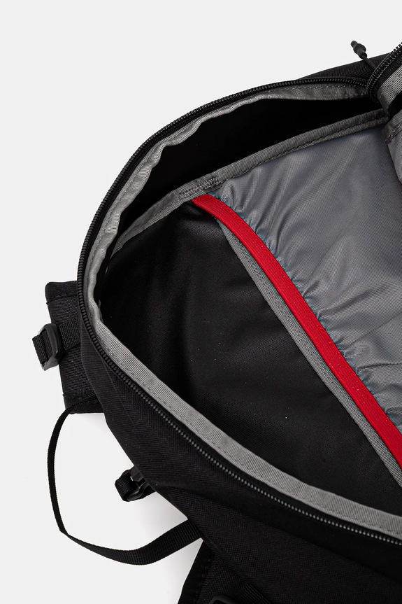 Ruksak The North Face Basin 18L NF0A52CZ4HF1 čierna