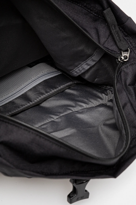 Jack Wolfskin rucsac Island A64015 negru