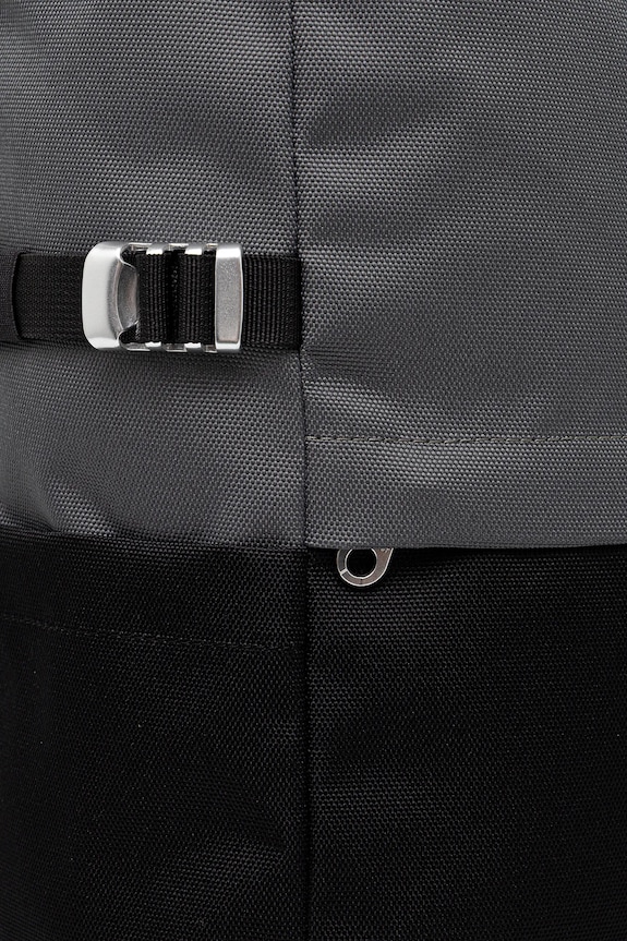 Рюкзак Sandqvist Icon Rolltop M чёрный 251404103