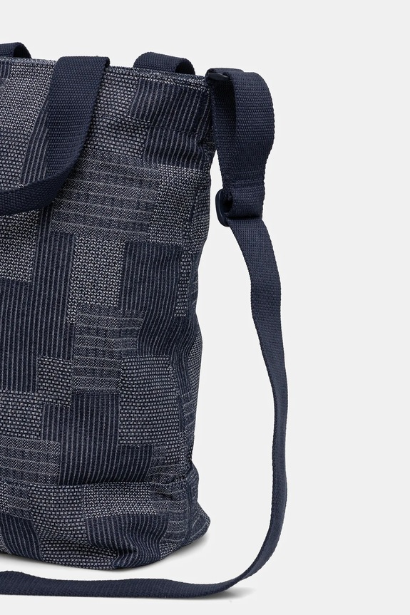 Taška Levi's námořnická modř D7545.0038