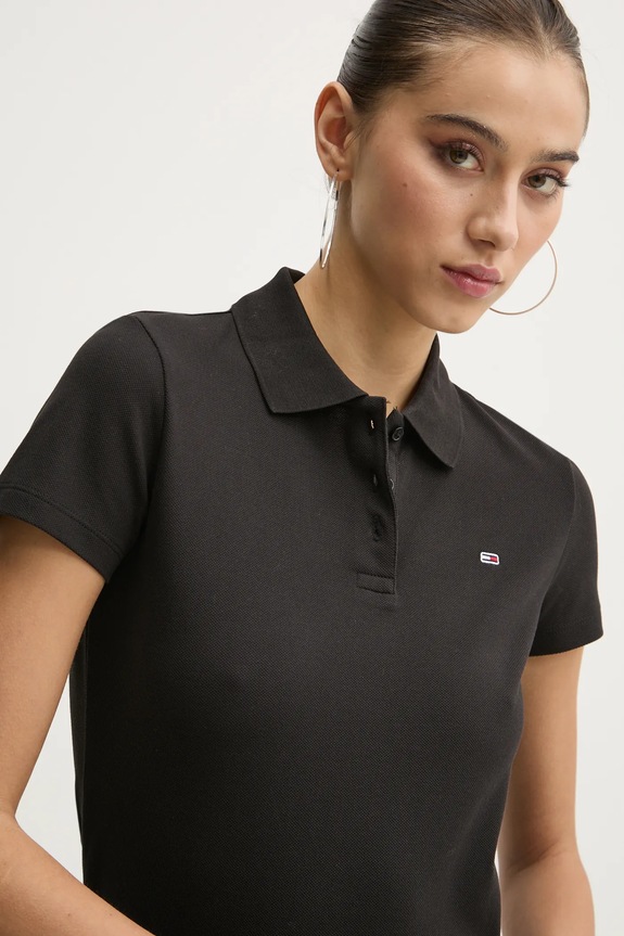 Tommy Jeans Póló női pamut elasztánnal elasztánnal fekete DW0DW20160