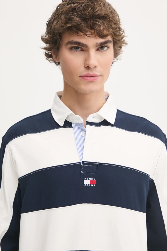 Bavlnené tričko s dlhým rukávom Tommy Jeans tmavomodrá DM0DM20666