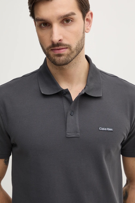 Polo majica Calvin Klein Jeans siva J30J327534