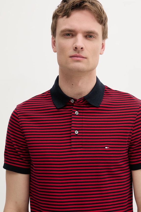 Odzież Tommy Hilfiger polo bawełniane z elastanem MW0MW17771. czerwony