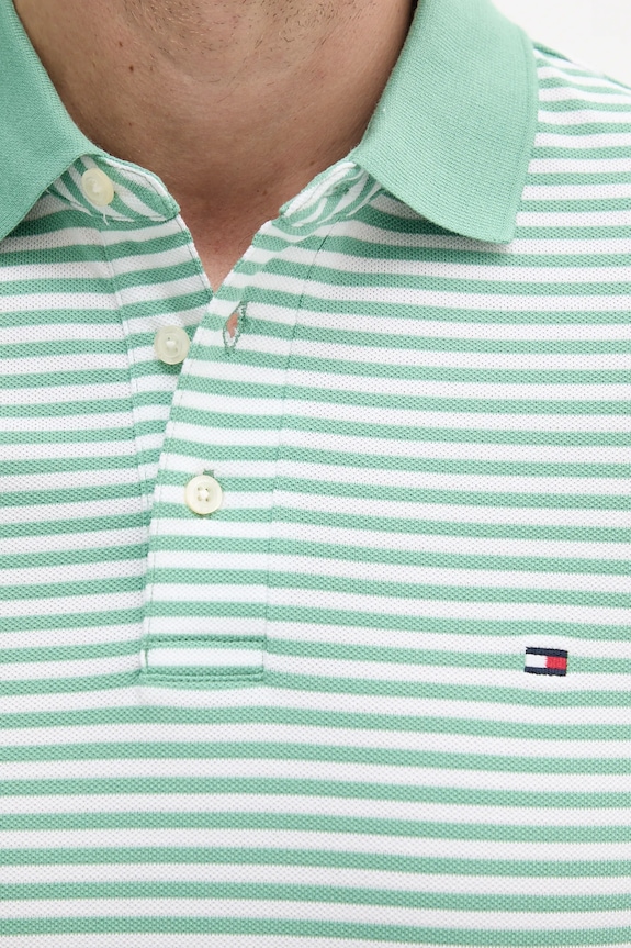 Tommy Hilfiger póló pamut elasztánnal zöld MW0MW17771.