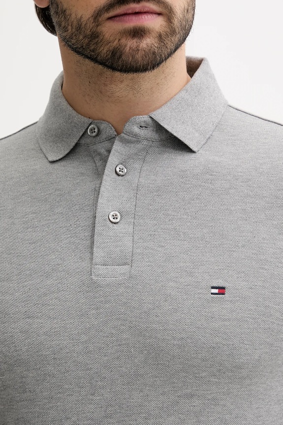 Tommy Hilfiger polo tričko bavlnené s elastanom sivá MW0MW17771.
