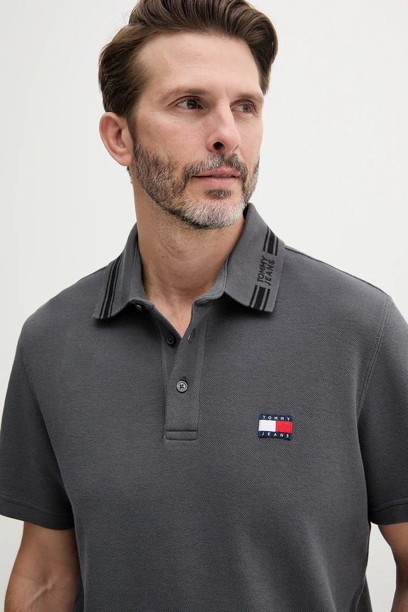 Tommy Jeans pamut póló szürke DM0DM20917