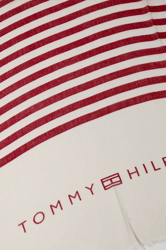 Šála Tommy Hilfiger AW0AW17142 červená SS25