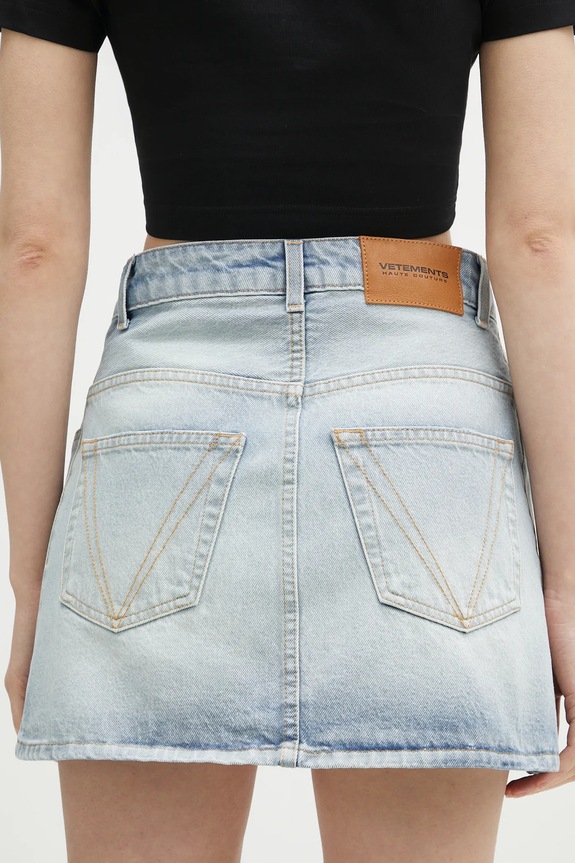 Одежда Джинсовая юбка VETEMENTS Destroyed Denim Mini WA66SK500L голубой