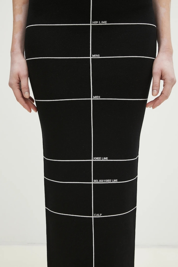 Sukňa VETEMENTS Knitted Maxi čierna WA66KN120X