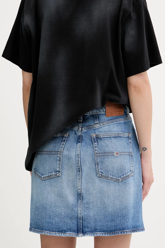 Oblečení Džínová sukně Tommy Jeans DW0DW20136 modrá