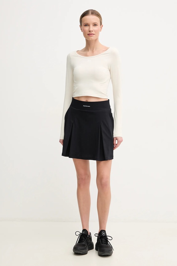 Sportska suknja Peak Performance G80206 crna SS25