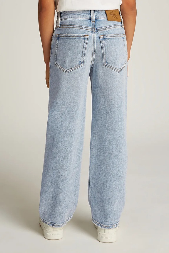 Dječje traperice Calvin Klein Jeans SKATER plava IB0IB02297.PPYA