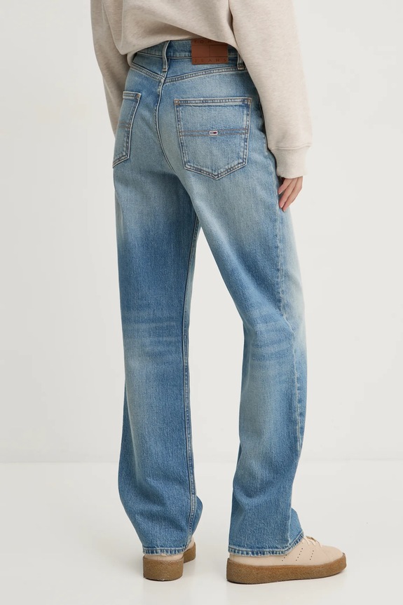 Oblečenie Rifle Tommy Jeans DW0DW19772 modrá