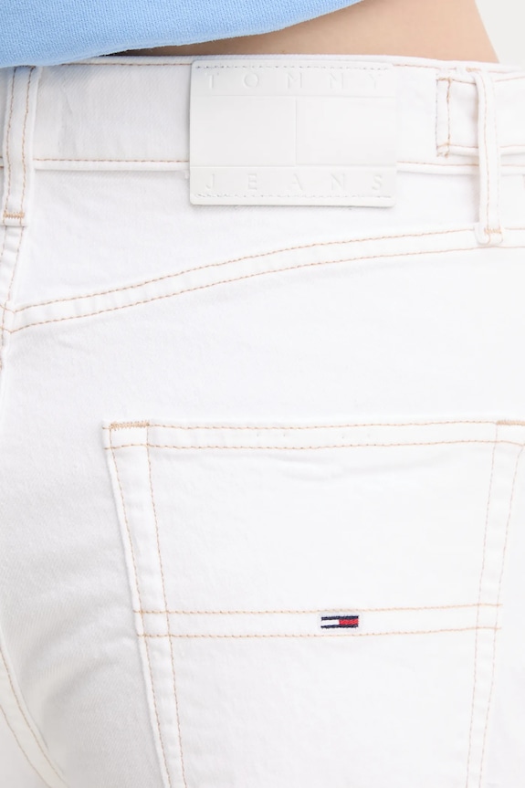 Kavbojke Tommy Jeans bela DW0DW20018