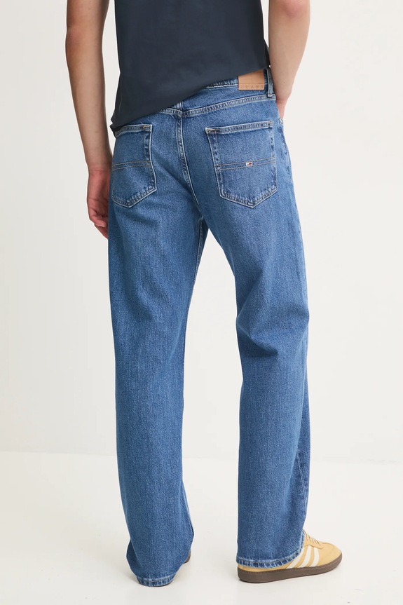 Odzież Tommy Jeans jeansy DM0DM21180 niebieski