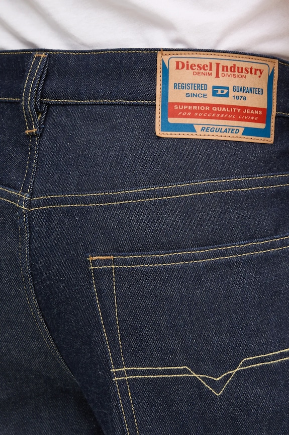 Traperice Diesel 2001 D-MACRO L.32 TROUSERS mornarsko plava A11598.0GRDV