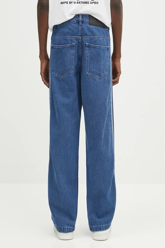 Odzież adidas Originals jeansy Firebird JC6234 niebieski