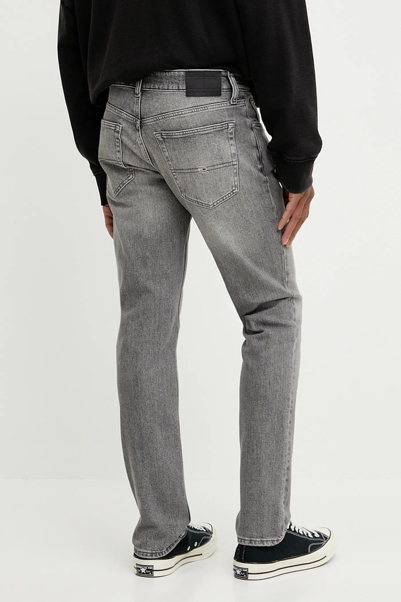 Oblečenie Rifle Tommy Jeans DM0DM21379 sivá