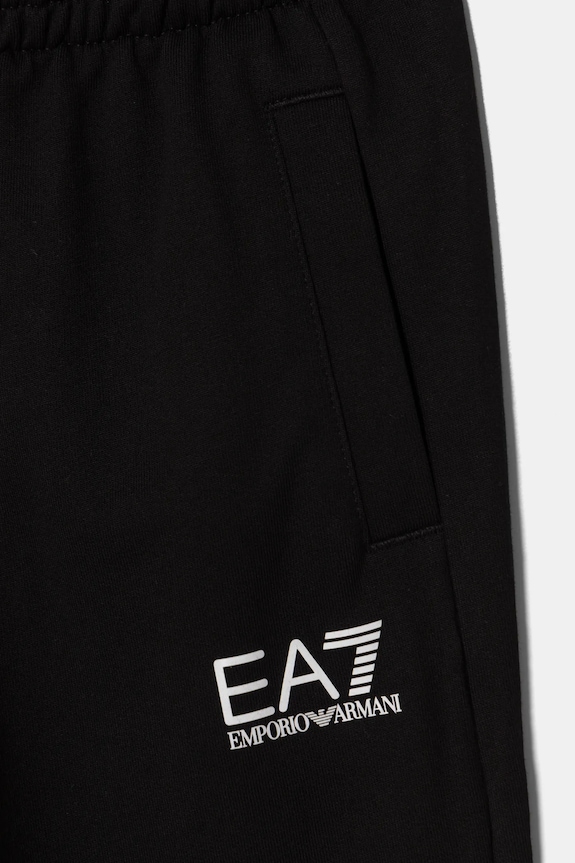 Chłopiec EA7 Emporio Armani spodnie dresowe bawełniane dziecięce 7B000027.AF10380 czarny