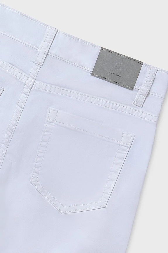 Fiú Mayoral gyerek nadrág slim fit basic 520.7D.Junior.PPYA fehér