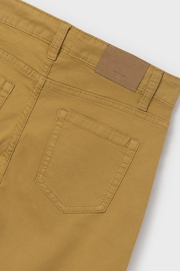 Chłopiec Mayoral spodnie dziecięce slim fit basic 520.7D.Junior.PPYA żółty