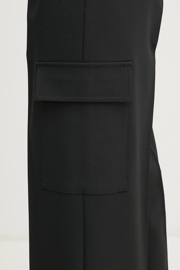 Nohavice Calvin Klein Jeans čierna J20J224848
