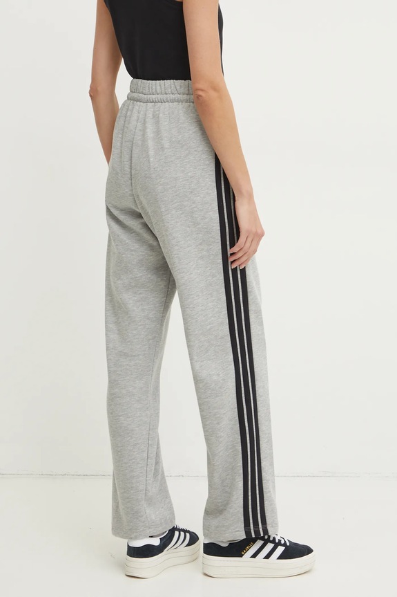 Oblečení Tepláky adidas Essentials JE1302 šedá